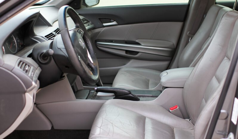 Honda Accord 2009 full