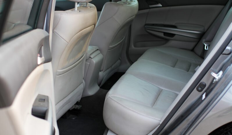 Honda Accord 2009 full