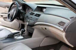 Honda Accord 2009 full