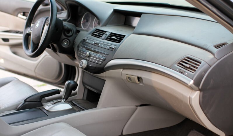 Honda Accord 2009 full