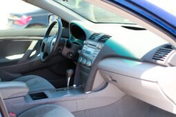 Toyota Camry LE 2009 full