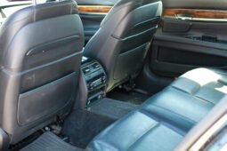 BMW 750 Li full