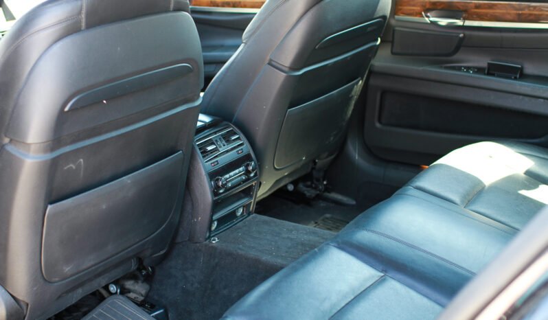 BMW 750 Li full