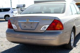 Toyota Avalon XLS 2000 full