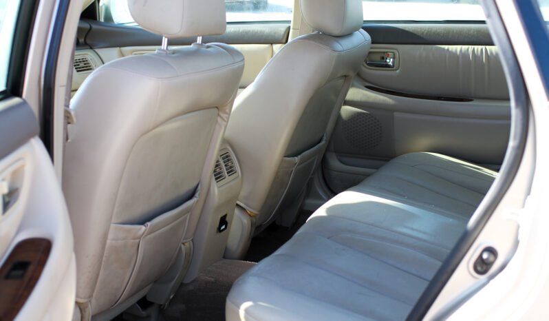 Toyota Avalon XLS 2000 full