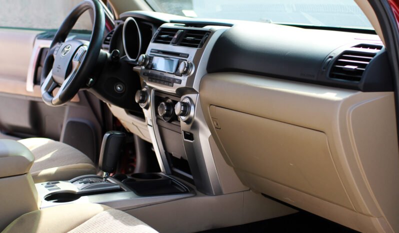 Toyota 4Runner SR5 2010 full