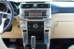 Toyota 4Runner SR5 2010 full