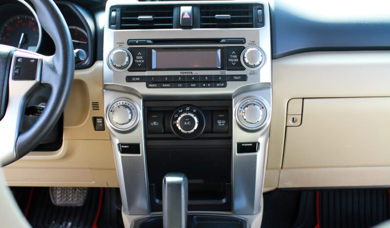 Toyota 4Runner SR5 2010 full