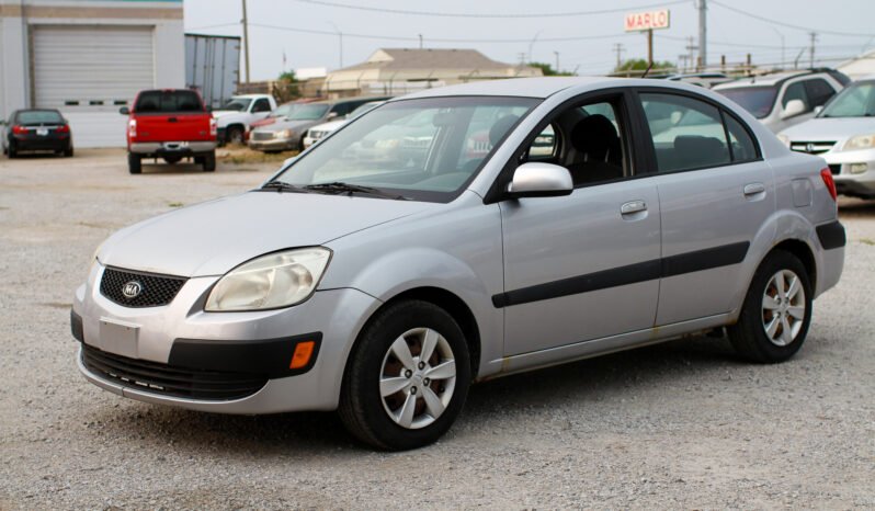 KIA Rio 2008 full