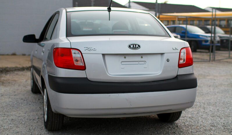 KIA Rio 2008 full
