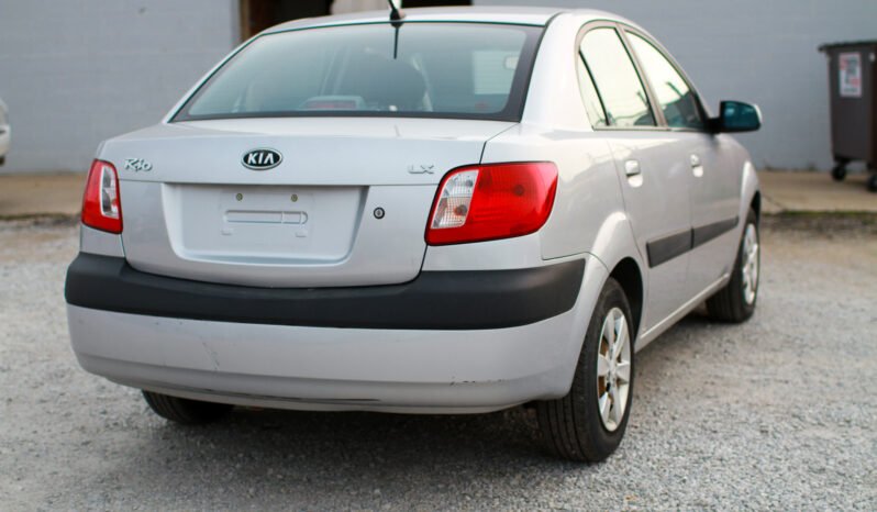 KIA Rio 2008 full