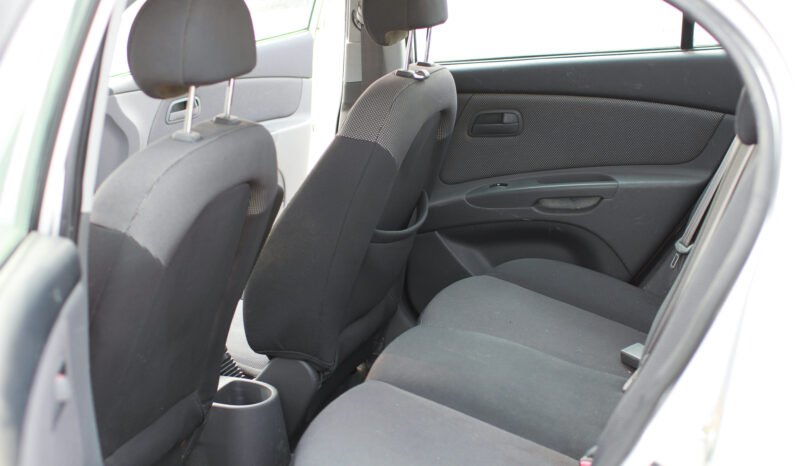 KIA Rio 2008 full