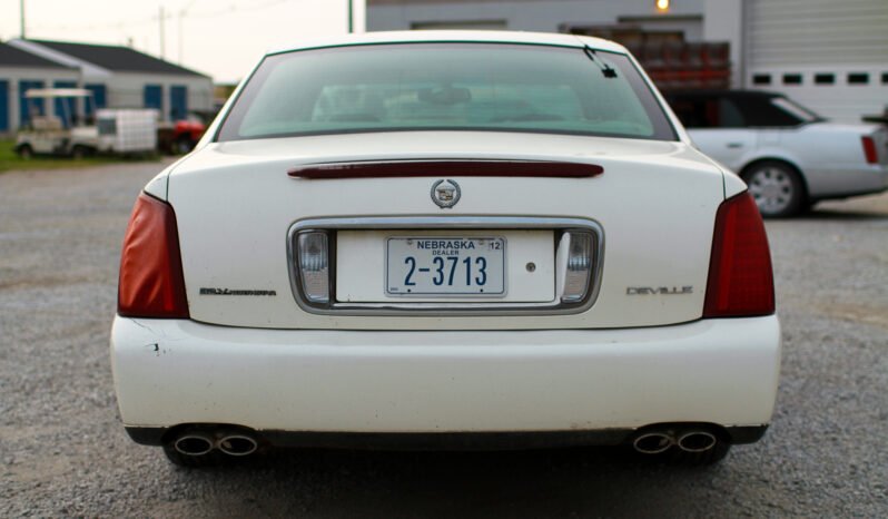 Cadillac DeVille 2001 full
