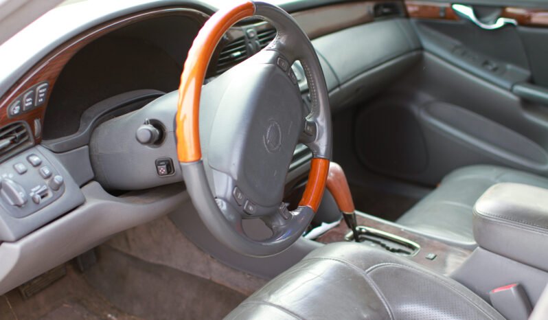 Cadillac DTS 2001 full