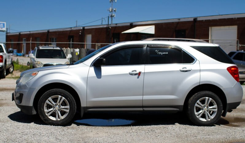 Chevrolet Equinox LS 2011 full
