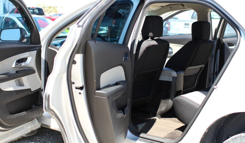 Chevrolet Equinox LS 2011 full