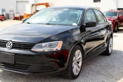 Volkswagen Jetta 2011 full