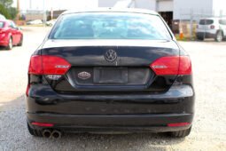 Volkswagen Jetta 2011 full