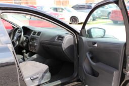 Volkswagen Jetta 2011 full