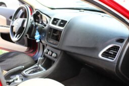 Dodge Avenger SE 2013 full