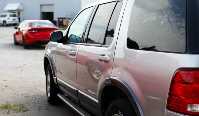 Ford Explorer XLT 2005 full