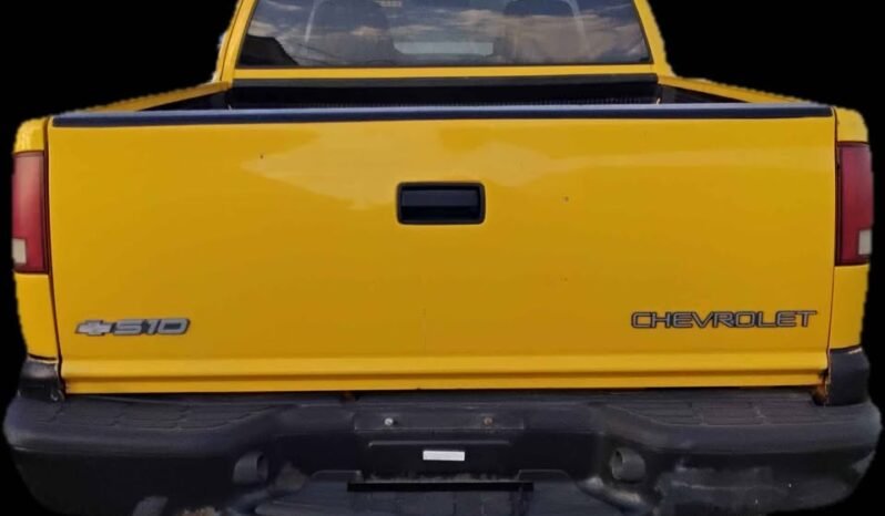 2003 Chevrolet S10 Regular Cab LS Pickup 2DR 6FT full