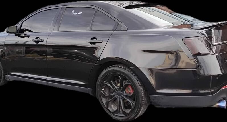 2015 Ford Taurus SHO Sedan 4DR full